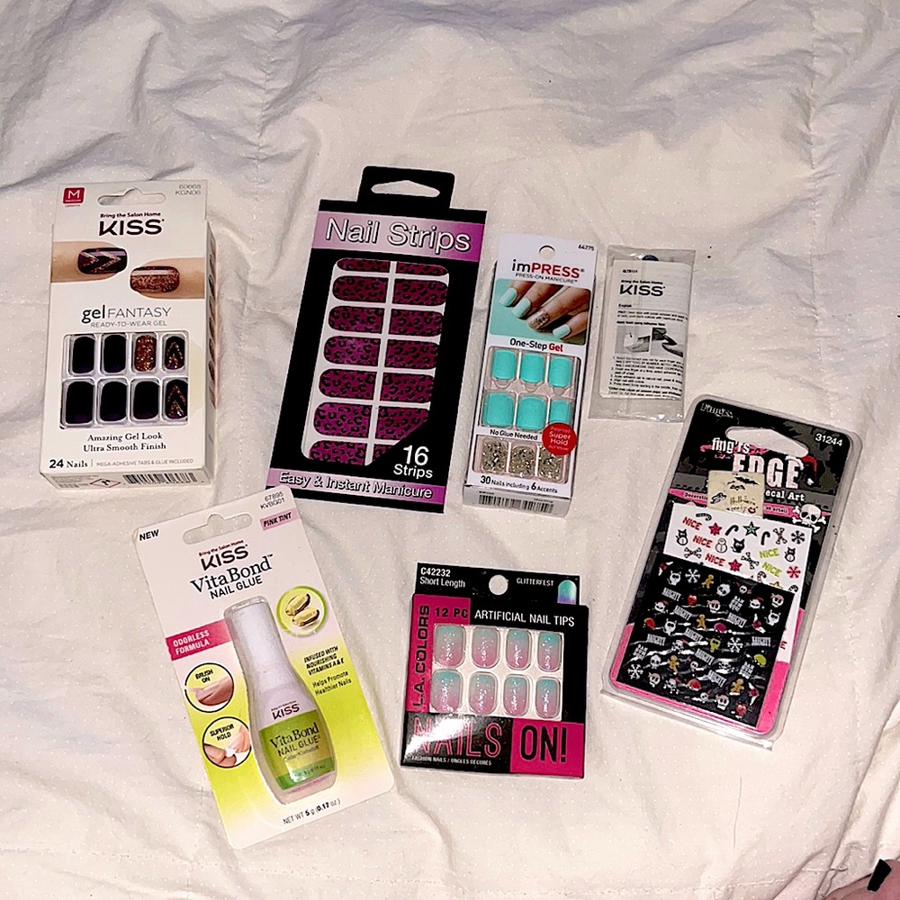 Kiss, LA colors, impress and more